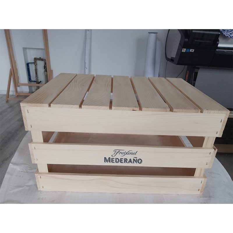 Caisson publicitaire en bois personnalisable pour communication visuelle