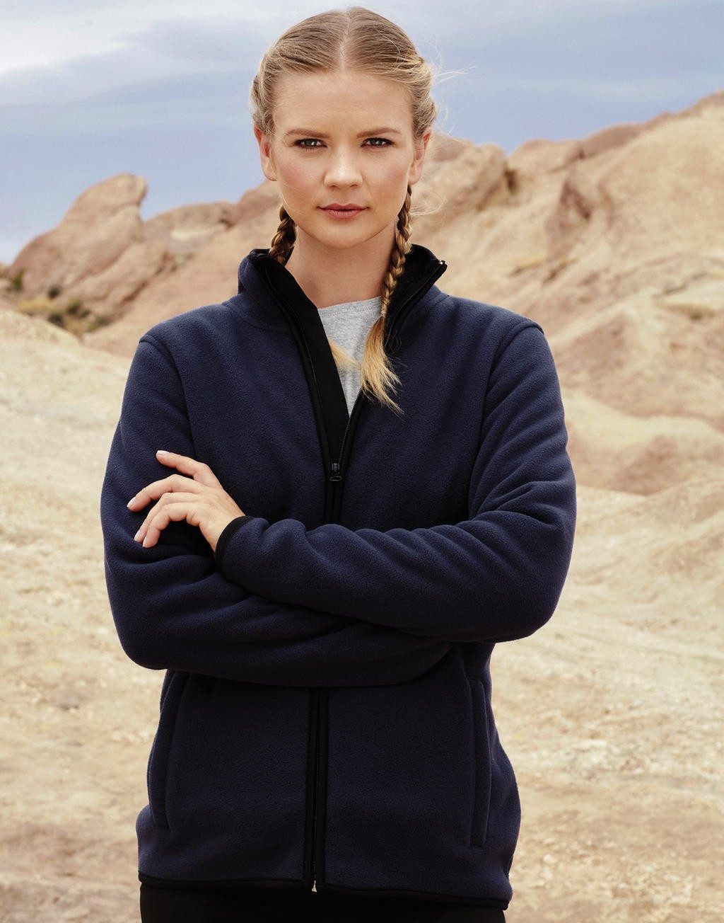 Active Teddy damevest, der kan tilpasses 400 g/m² 100 % polyester (fleeceforet) udvendig: microfleece (anti-fnug), indvendig: fleece