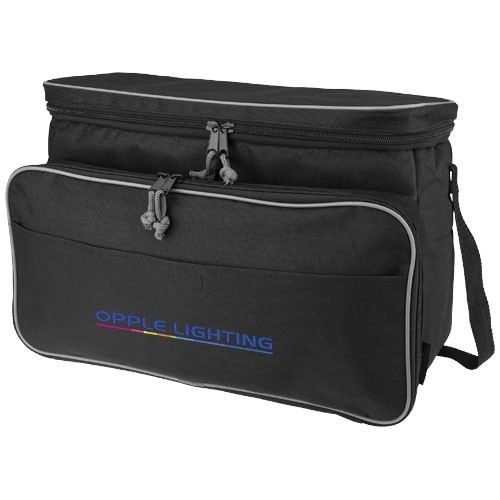 Set publicité de barbecue 3-pièces avec sac isotherme Dox Un must pour tous les carnivores et buveurs en extérieur.