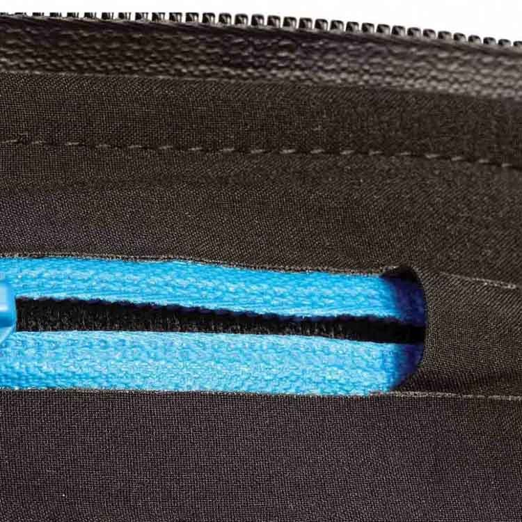 Veste personnalisable waterproof + poche sortie audio 290 g/m²  93% polyester sergé, 7% Spandex mélangé à TPU laminé & brossé