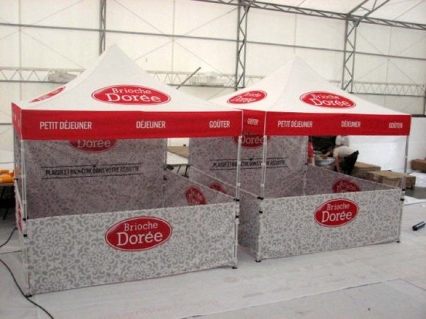 Tenda publicitária